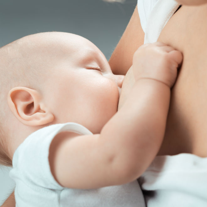Top 7 Reasons why extended breastfeeding is good for both 