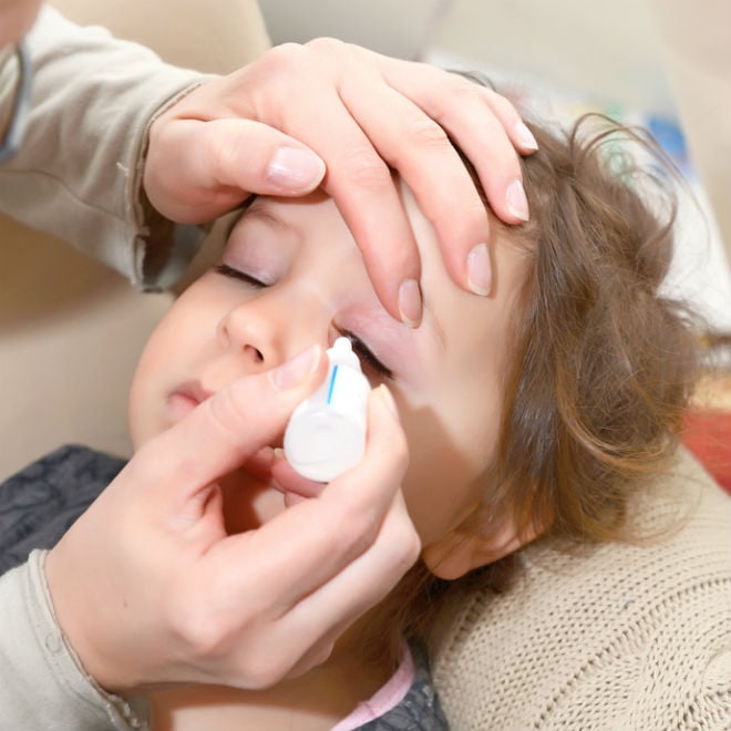 5 tips for giving your kid eye drops