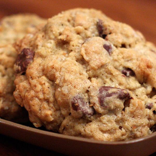 Oatmeal_Flax_Chocolate_Chip_Cookies-0-l