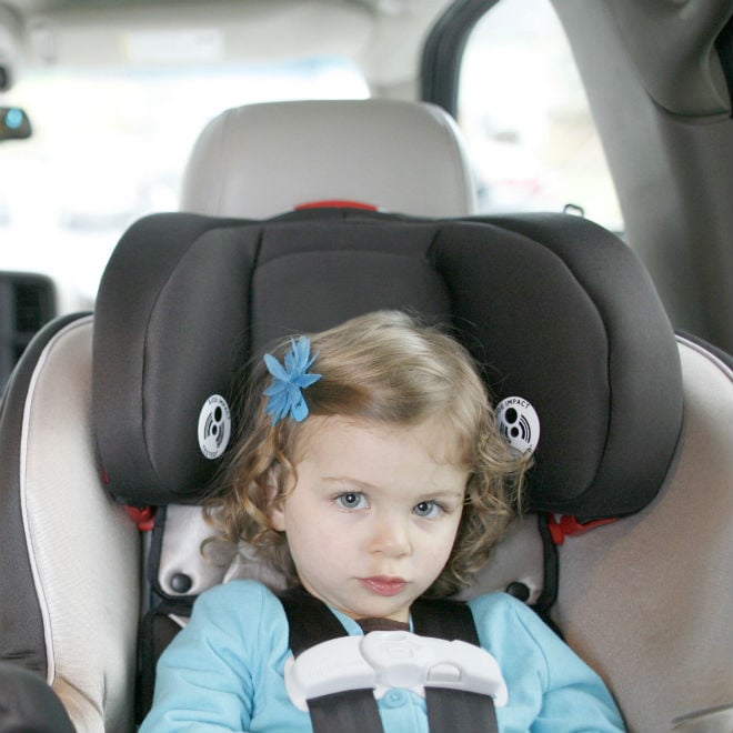 Car facing rear toddler seat Rear