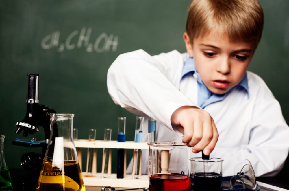 Fun science experiments for kids to do at home