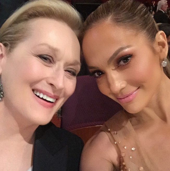 Jennifer Lopez Meryl Streep selfie