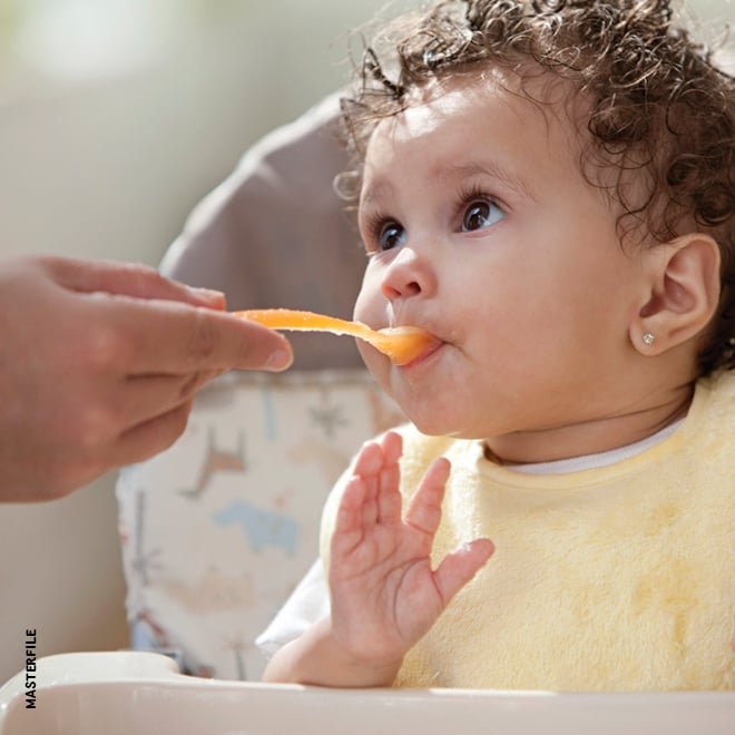 4 tips for introducing solids to your baby
