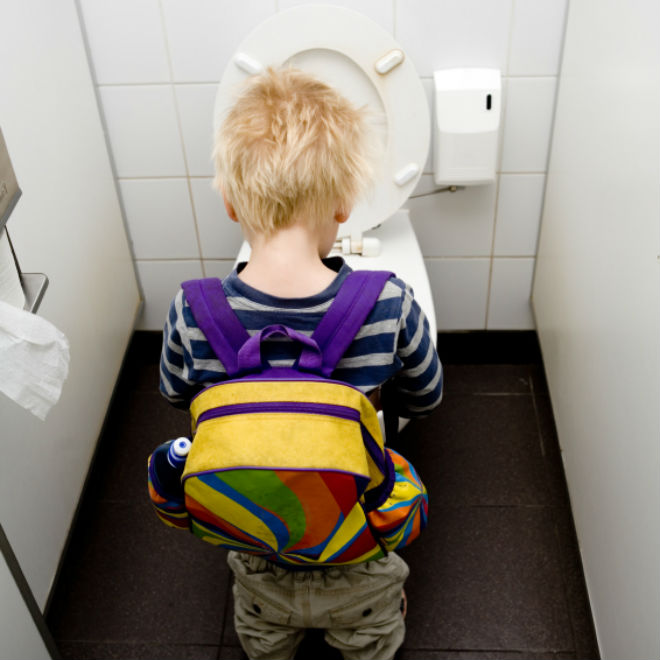 5 tips for surviving public toilets with your kid