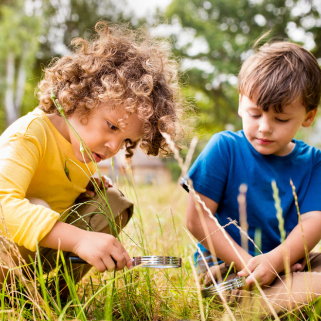 3 tips for helping your kid get over his fear of bugs