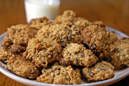 Big Chewy Oatmeal Raisin Cookies