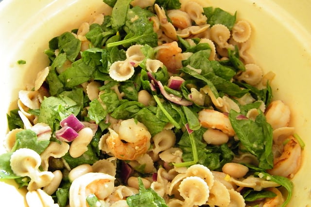 Shrimp and Spinach Pasta Salad