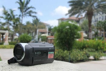 Tested: Sony Camcorder with Built-In Projector
