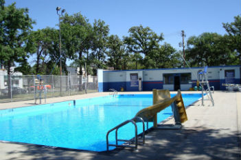 6 best outdoor pools in Winnipeg