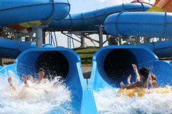 5 family-friendly water parks in Toronto and the GTA