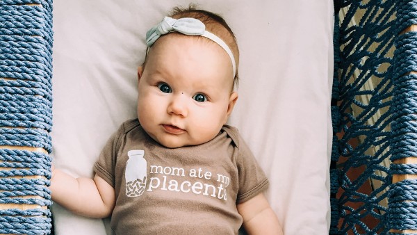Baby with a mom ate my placenta shirt, placenta encapsulation