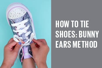 How to tie shoes: The bunny ears method