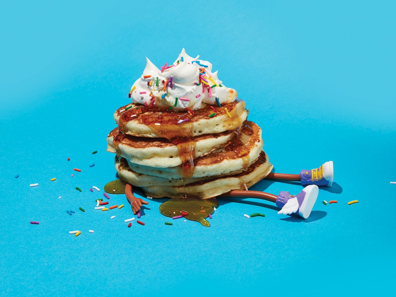 illustration of whipped cream pancakes