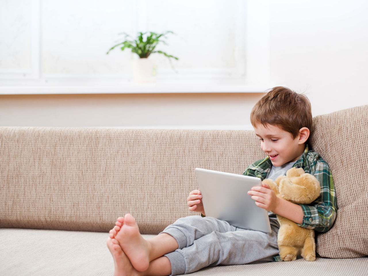 5 Ways To Prevent Your Kids From Seeing Inappropriate Youtube