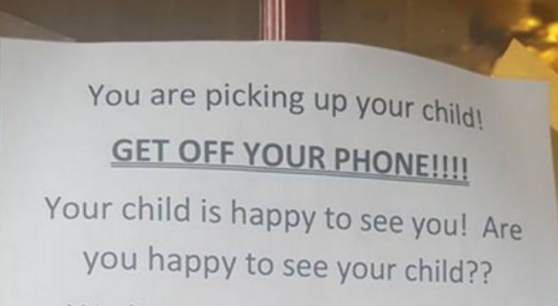 note from a daycare telling parents to put phone away