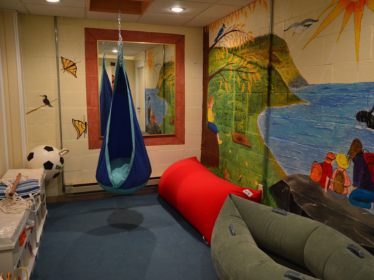 Autism-friendly hotel calming room