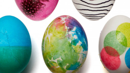 Five Easter eggs decorated in fun ways