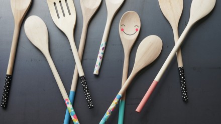 painted wood spoons handmade gift kids can make