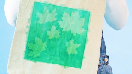tote bag with maple leaf fading in the centre