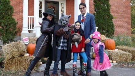 Prime Minister Trudeau and family pose for a photo in costume before going out to trick-or-treat