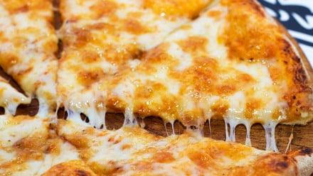 Photo of a cheese pizza
