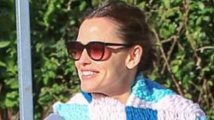 Jennifer Garner smiling wearing sunglasses