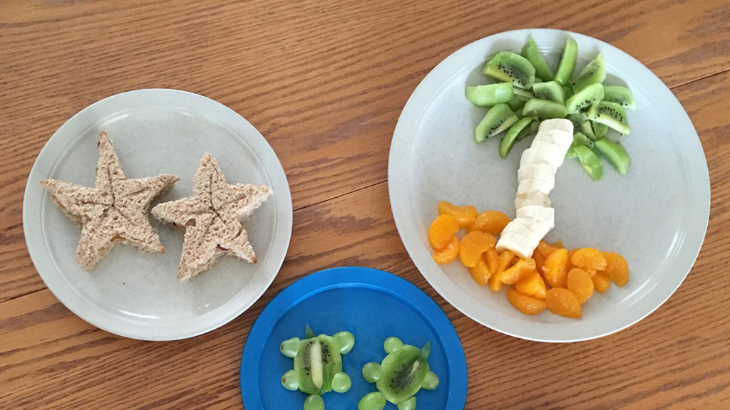 plates with Island themed snacks