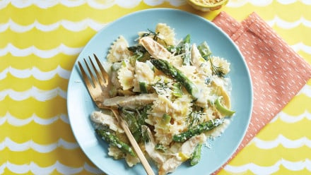 Bowtie pasta with asparagus and chicken in a creamy white sauce