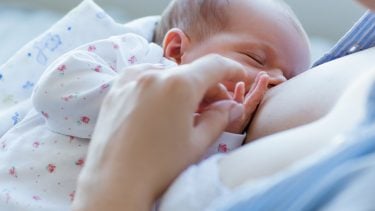 new baby breastfeeding