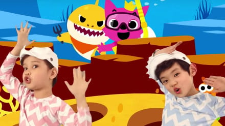 screenshot from Pinkfong's Baby shark video