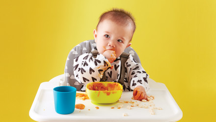Baby-led feeding vs baby-led weaning: what's the difference?