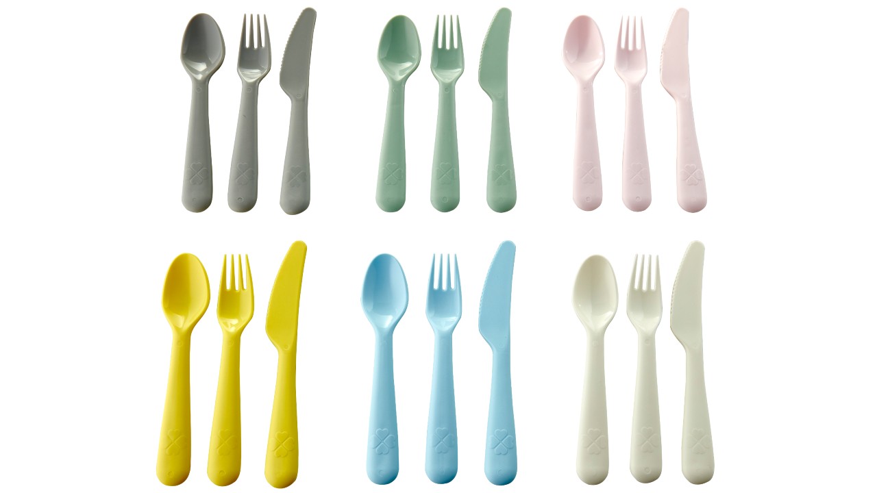 pastel plastic kid cutlery