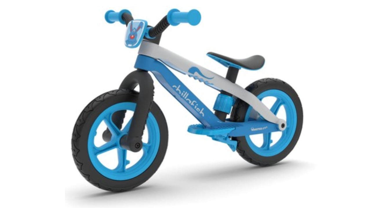 A picture of a blue Chillafish BMXie 02 Balance Bike in blue
