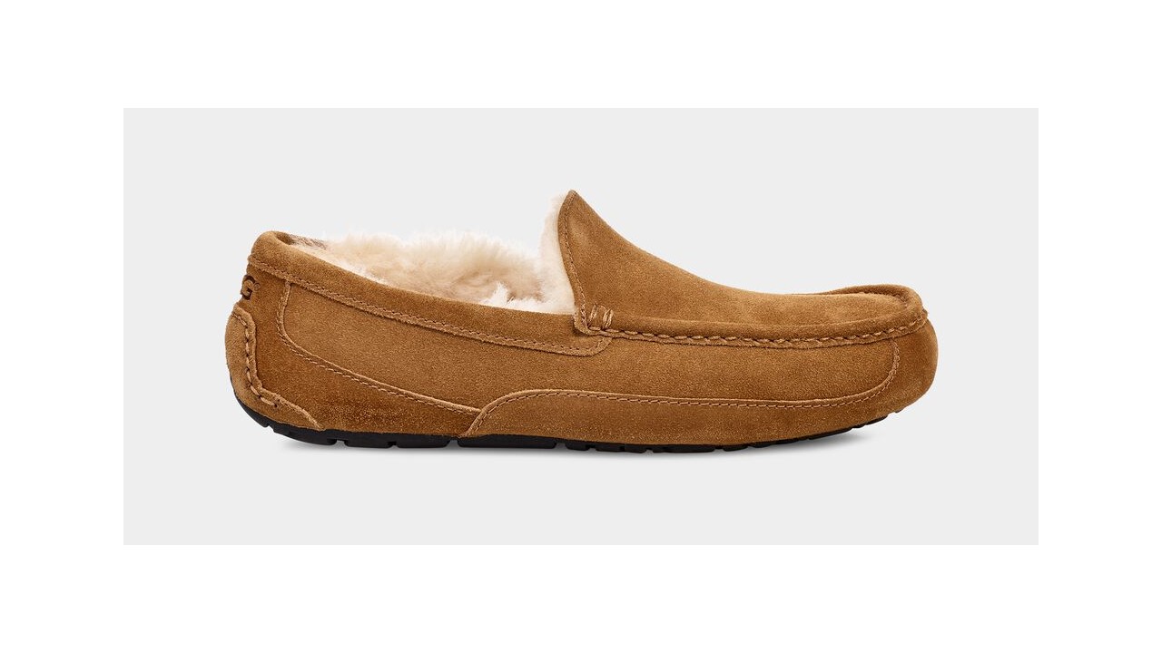 camel fur-lined slippers