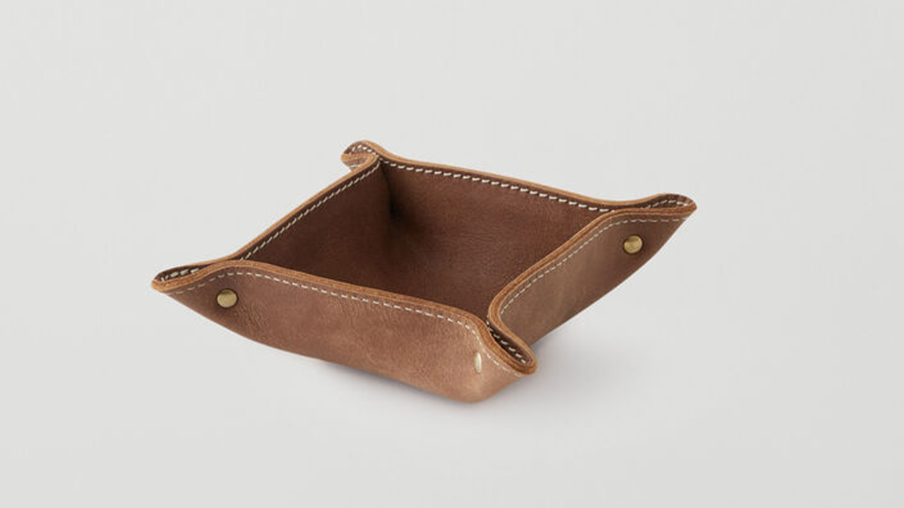Small square brown leather tray