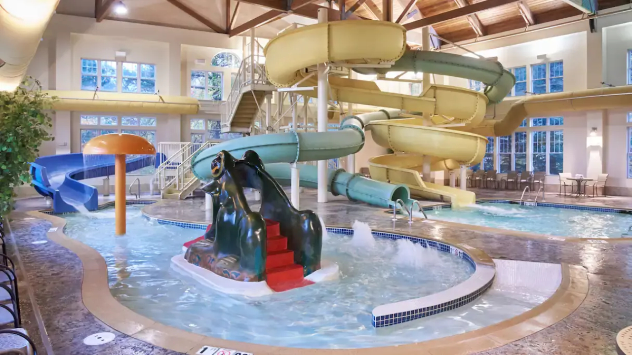 Slides and pools, including ones for kids, at the Hampton Inn waterpark in New Hampshire