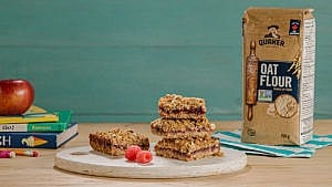 Anna Olson’s Quaker Oat Flour Jam Streusel Squares make the perfect back-to-school treat