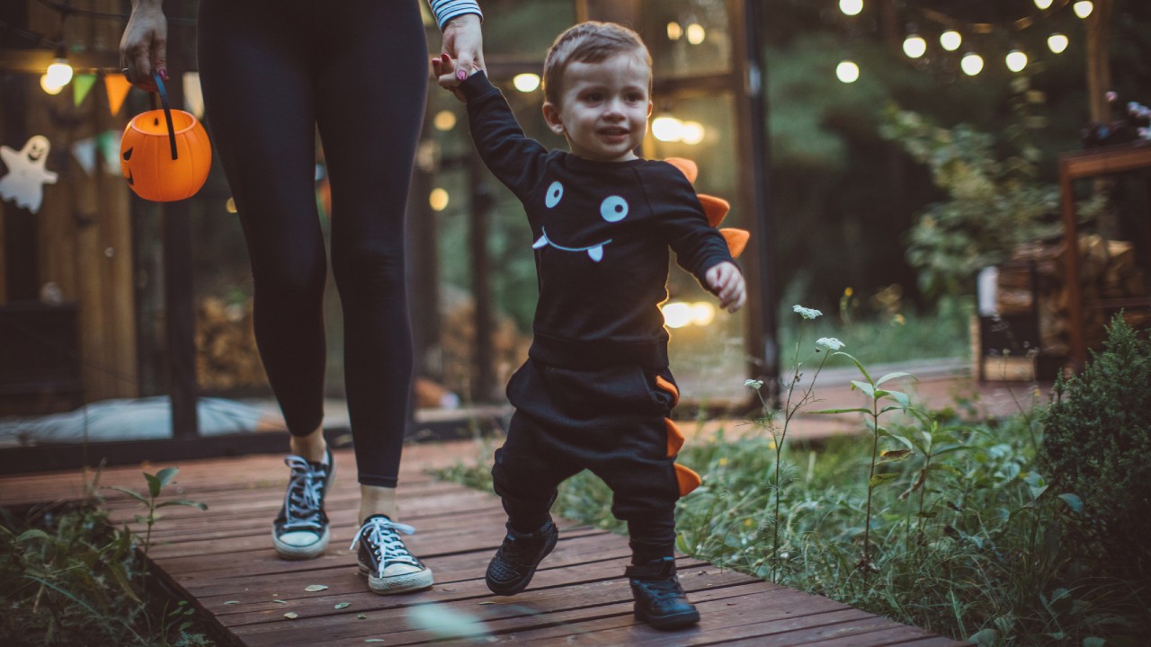 10 tips for your toddler’s first Halloween